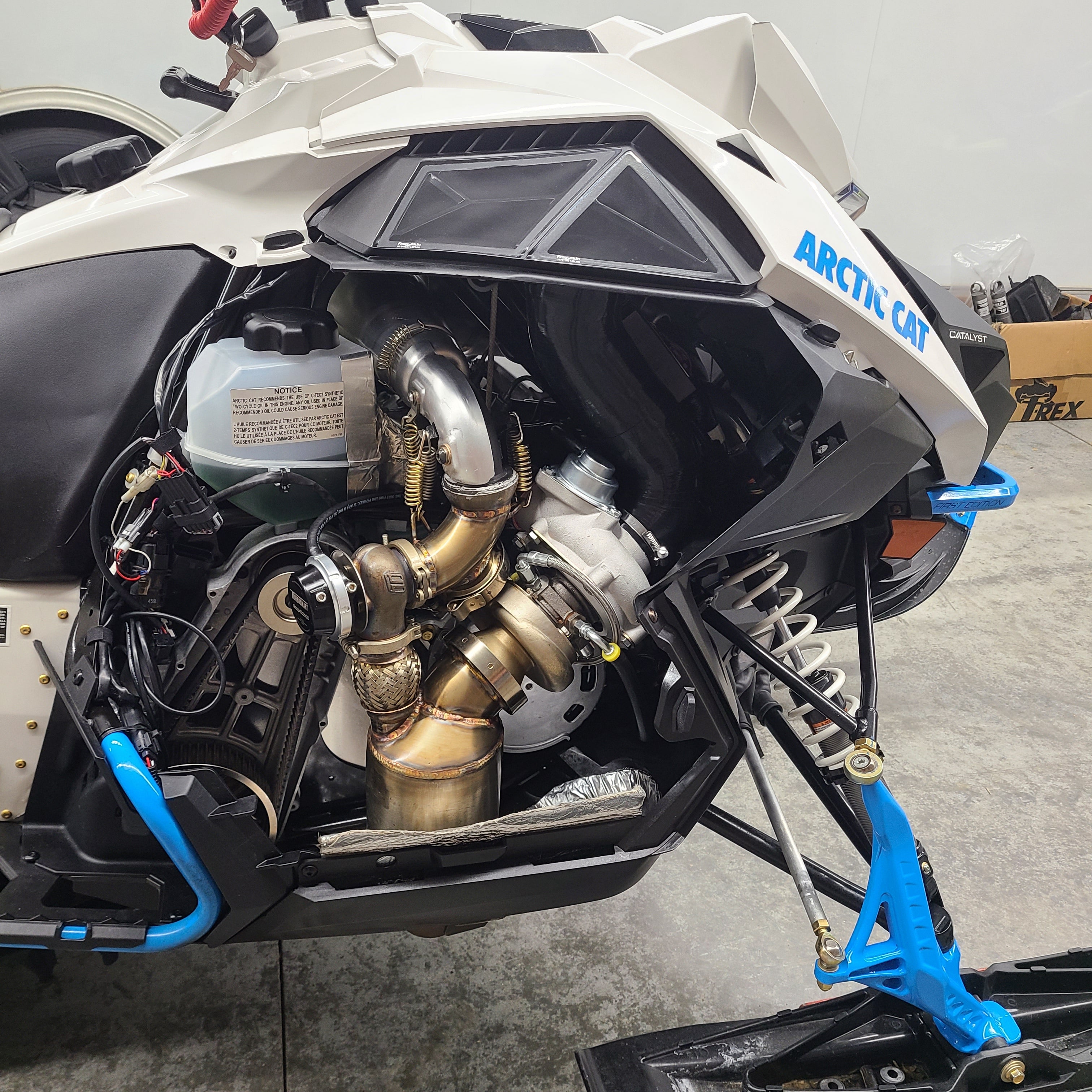 Arctic Cat Catalyst 600 Turbo Kit – Silber Turbos