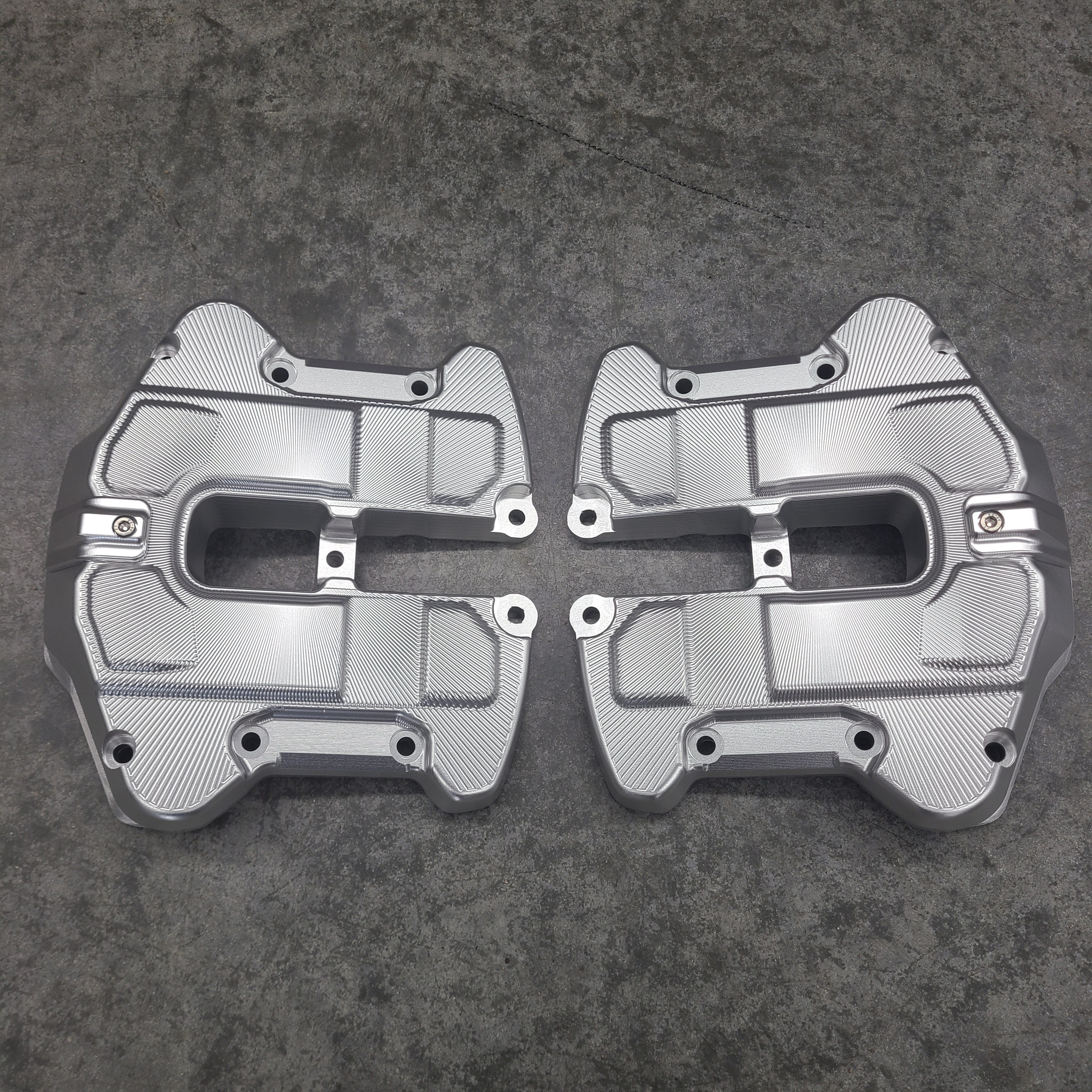 Harley Davidson M8 Billet Rocker Covers – Silber Turbos