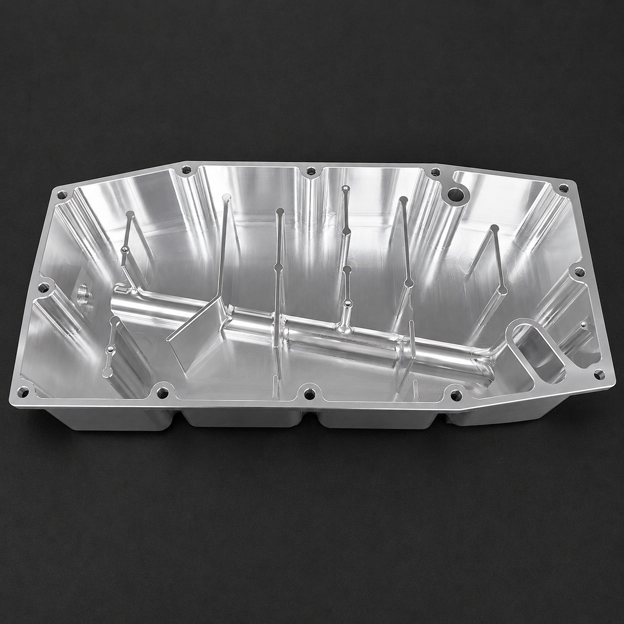 High-Capacity Oil Tank – Milwaukee Eight Engines